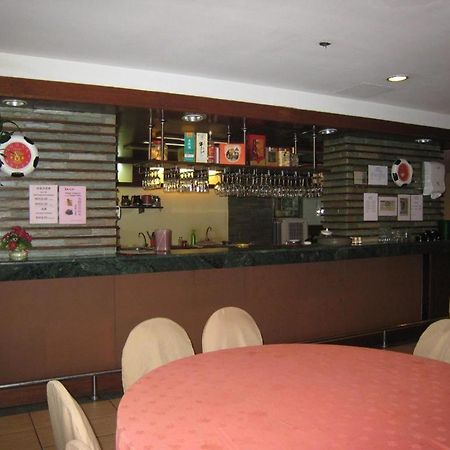 Hotel Ww Kl Куала Лумпур Екстериор снимка